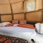 Nisi Glamping Campeggio 3*
