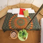 Nisi Glamping