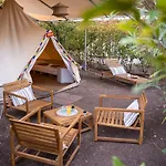 Nisi Glamping 3*