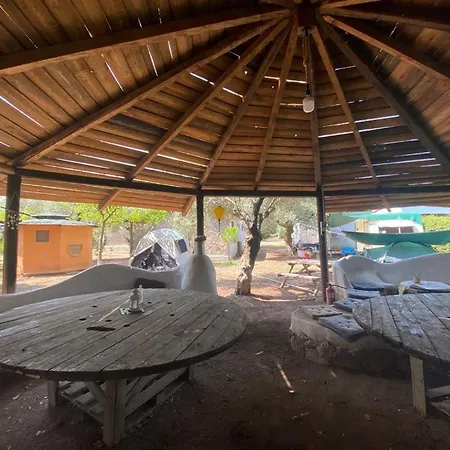 Nisi Glamping キャンプ場