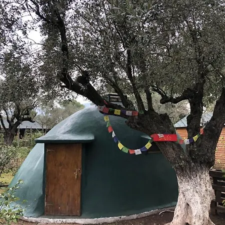 Nisi Glamping 파랄리아 라콘
