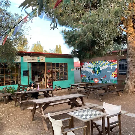 Nisi Glamping Parque de Campismo Paralia Rachon
