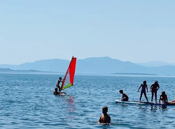 Nisi Glamping Paralia Rachon